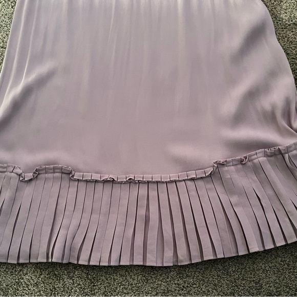 NEW KATE SPADE New York Iced Grape Purple Pleated Ruffle Trim Crepe Midi Dress 8 - Picture 6 of 7